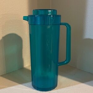 Tupperware Watercolor 2 Liter Pitcher